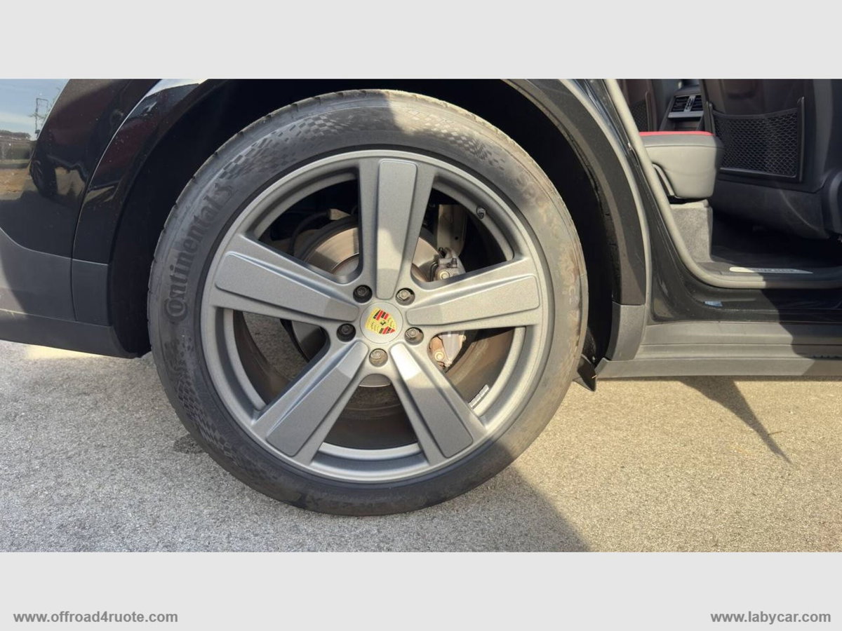 Porsche Cayenne Coupé 3.0 tiptronic (15)
