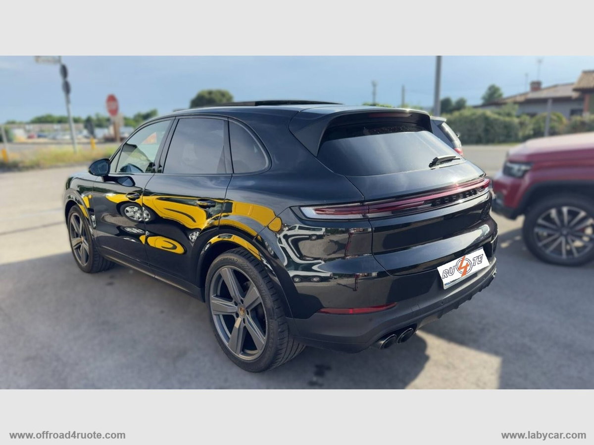 Porsche Cayenne Coupé 3.0 tiptronic (6)