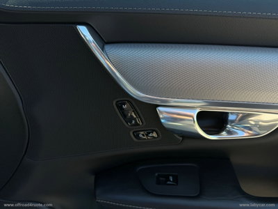 Volvo V90 D5 AWD Geartronic R-design (17)