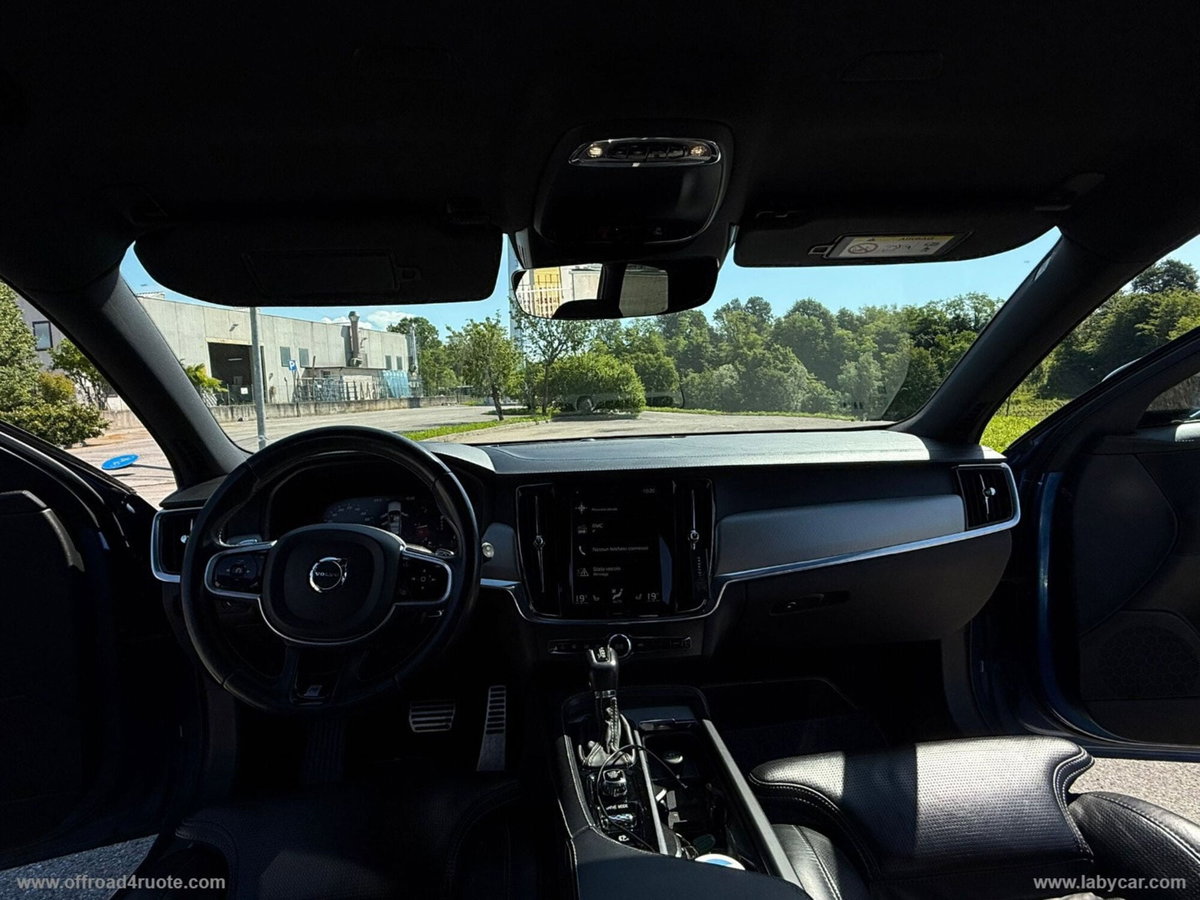 Volvo V90 D5 AWD Geartronic R-design (6)