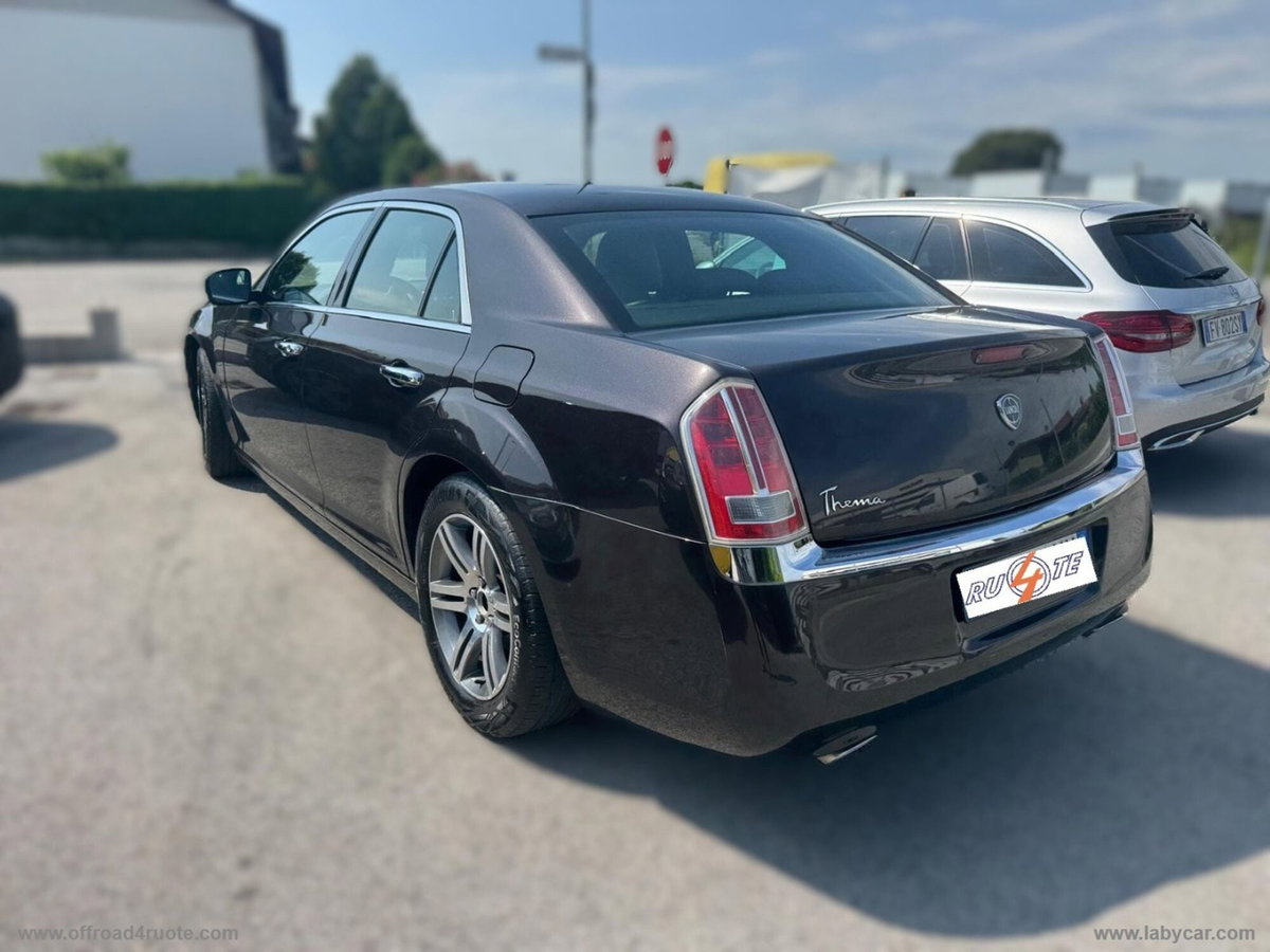 Lancia Thema 3.0 V6 Multijet II 190 CV Platinum