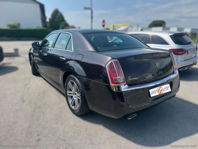 Lancia Thema 3.0 V6 Multijet II 190 CV Platinum usata