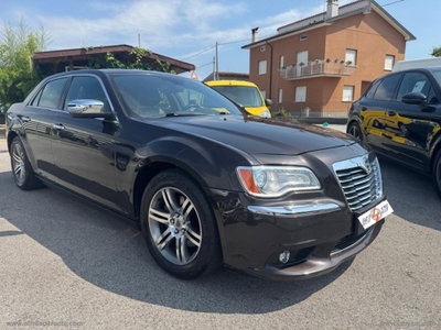 Lancia Thema 3.0 V6 Multijet II 190 CV Platinum (2)
