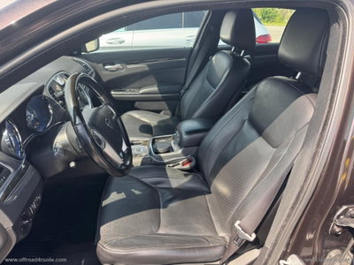 Lancia Thema 3.0 V6 Multijet II 190 CV Platinum (6)