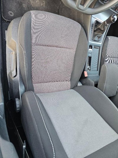 Volkswagen Golf 1.4 TGI 5p. Comfortline BlueMotion (9)