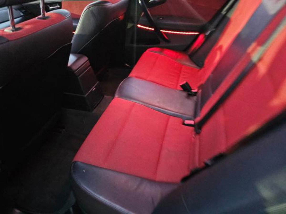 BMW X3 xDrive18d Futura (16)