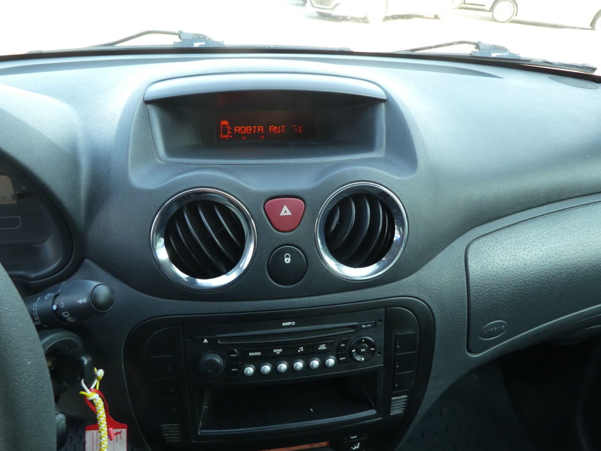 Citroen C3 1.1 airdream Perfect (11)