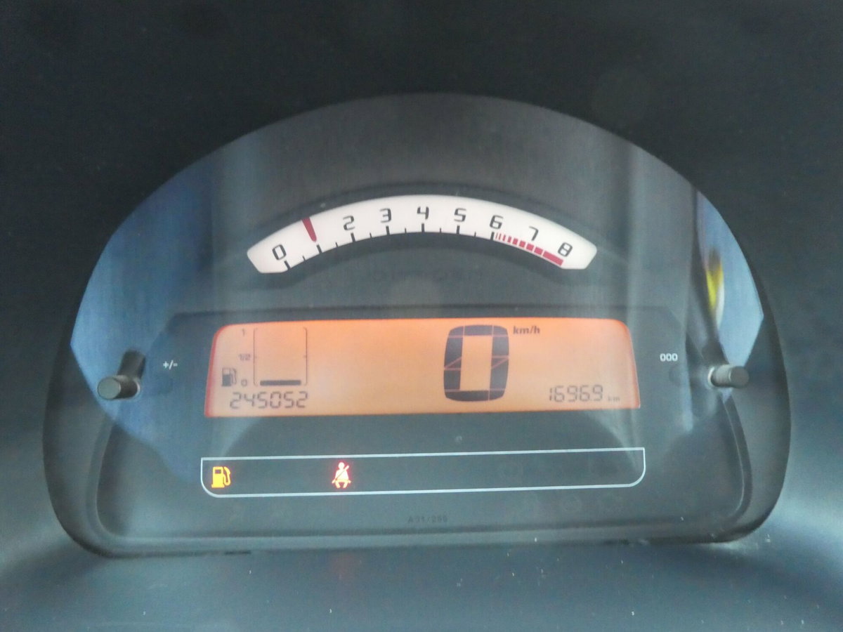 Citroen C3 1.1 airdream Perfect (12)