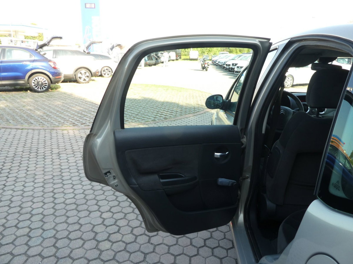 Citroen C3 1.1 airdream Perfect (17)