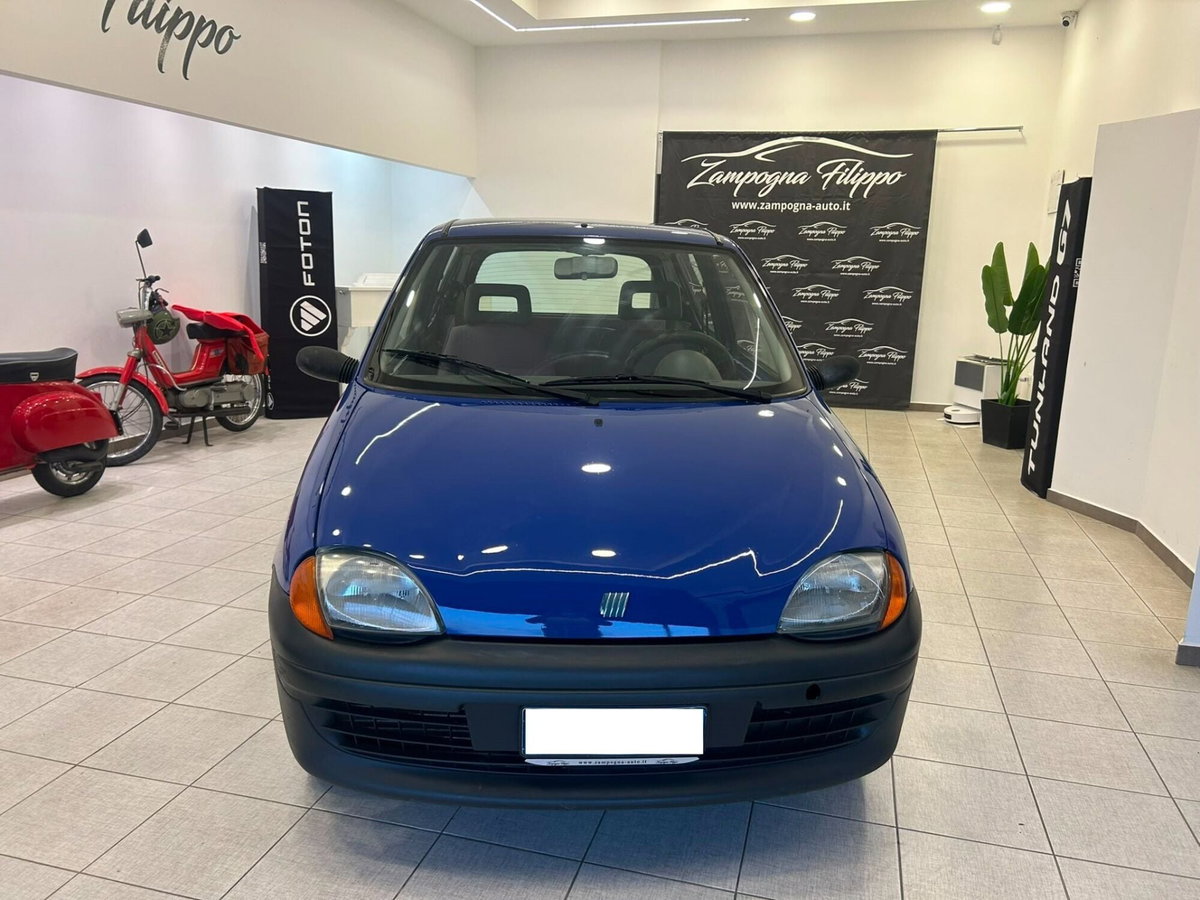 Fiat Seicento 1.1i cat Hobby (2)