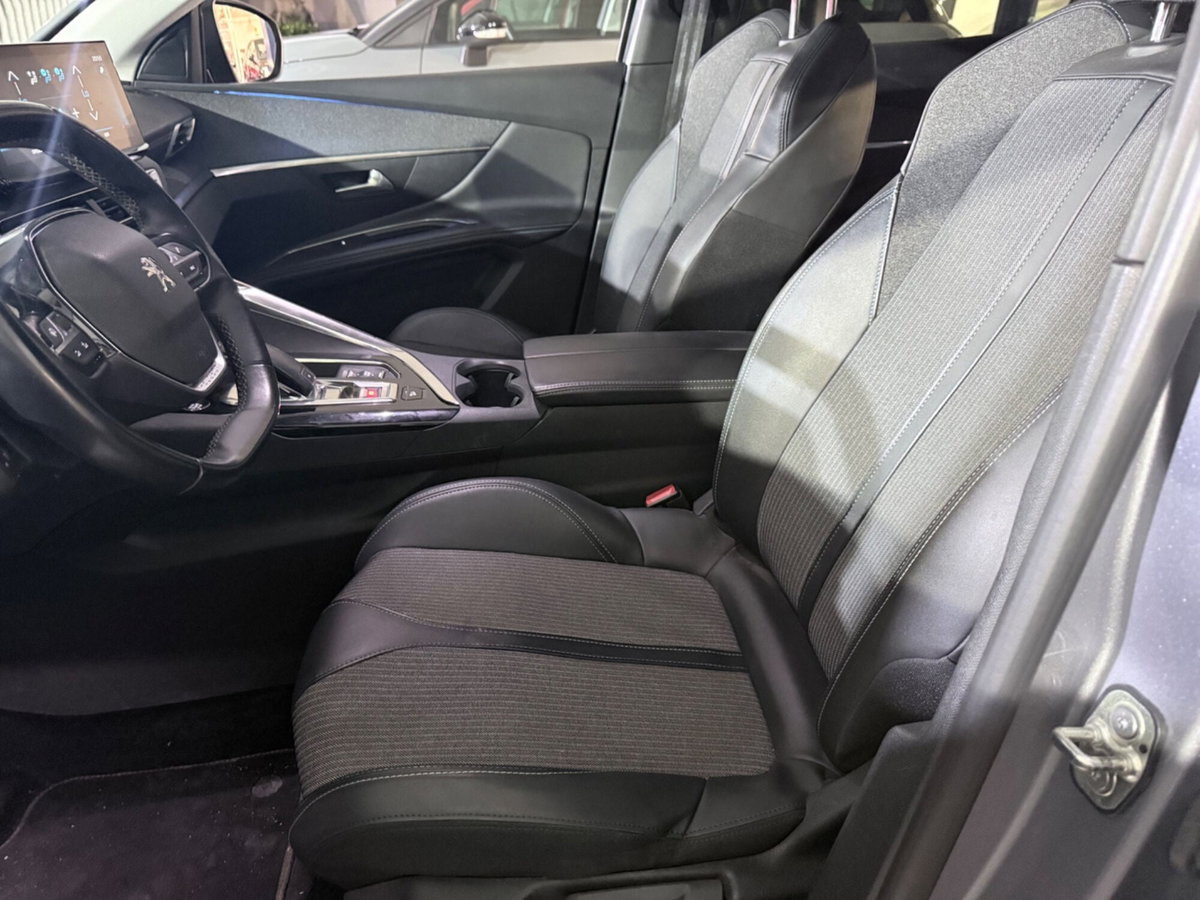 Peugeot 3008 BlueHDi 130 S&S EAT8 Allure Pack (17)