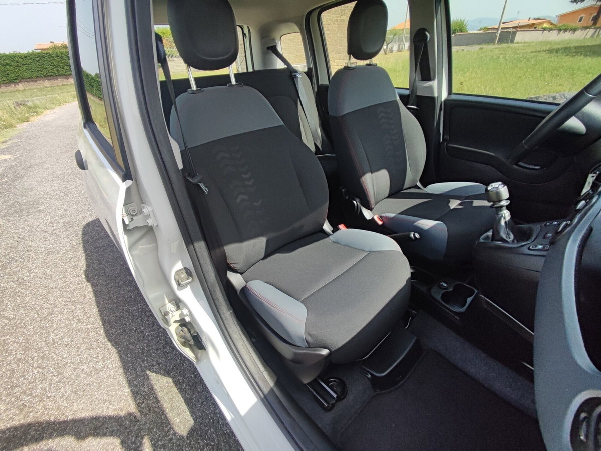 Fiat Panda 1.2 EasyPower Lounge (16)