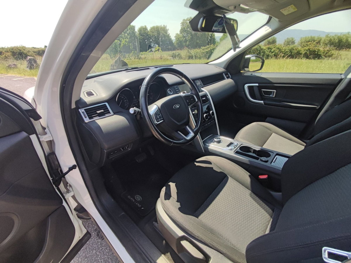 Land Rover Discovery Sport 2.0 TD4 150 CV SE (18)