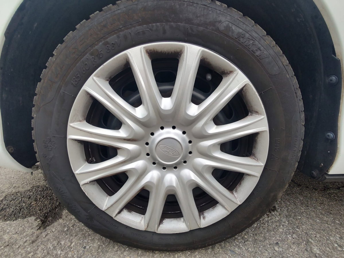 Ford B-Max B-Max 1.4 90 CV GPL Titanium (14)