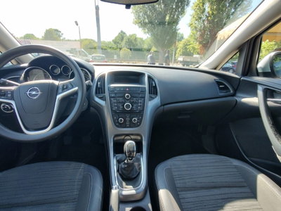 Opel Astra Station Wagon 1.4 Turbo 140CV Sports GPL Tech Elective (16)