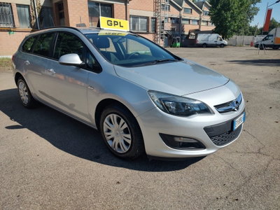 Opel Astra Station Wagon 1.4 Turbo 140CV Sports GPL Tech Elective (9)