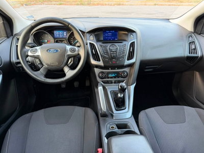 Ford Focus Station Wagon 1.6 TDCi 115 CV SW (12)