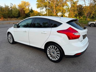 Ford Focus Station Wagon 1.6 TDCi 115 CV SW (4)