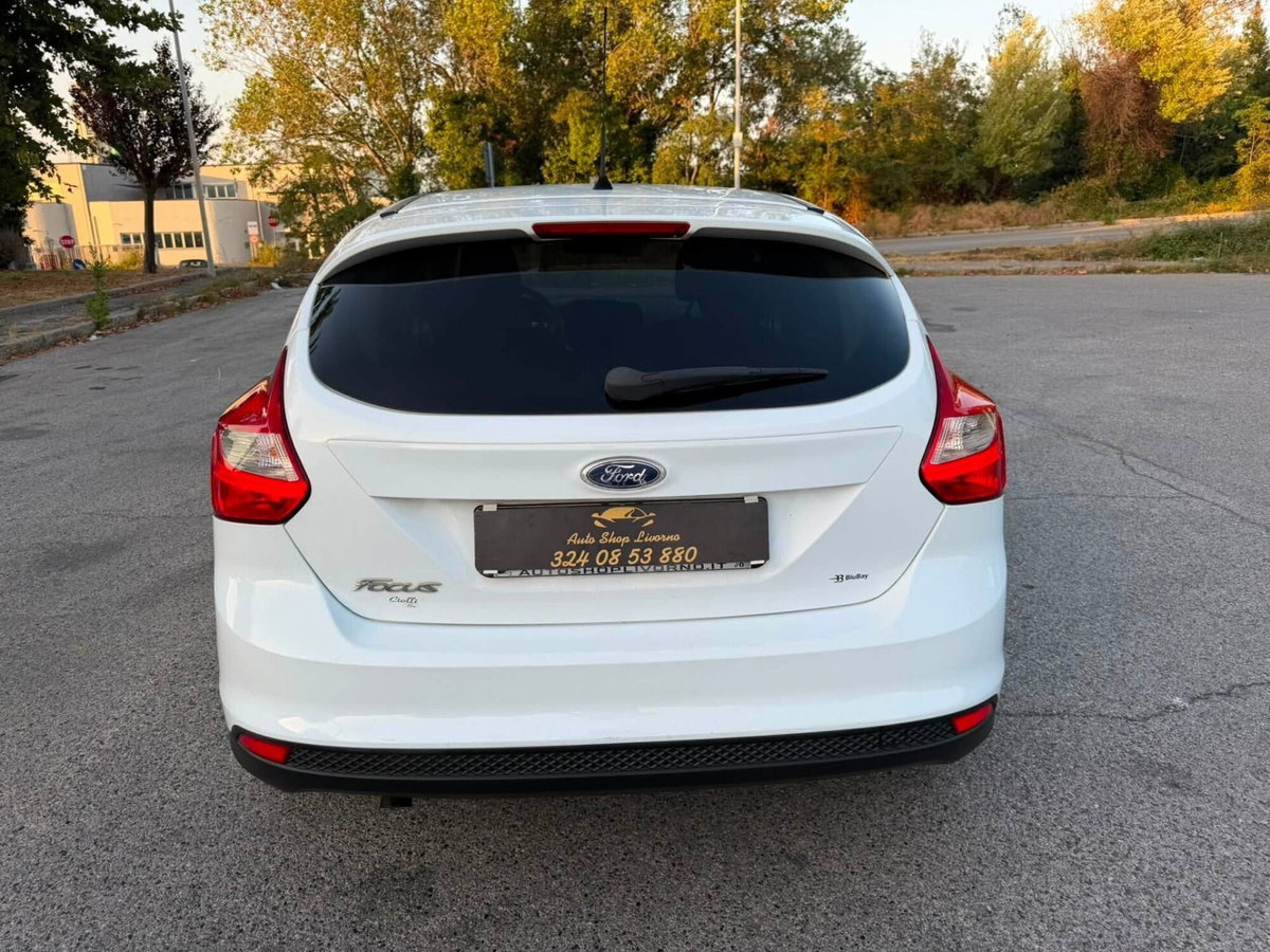 Ford Focus Station Wagon 1.6 TDCi 115 CV SW (5)