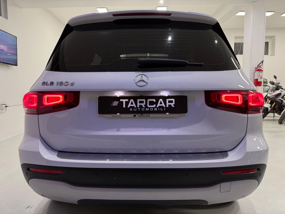 Mercedes-Benz GLB 180 d Automatic Sport (7)