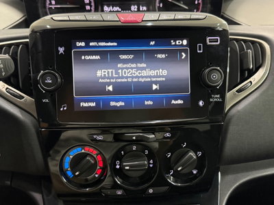 Lancia Ypsilon 1.0 FireFly 5 porte S&S Hybrid Ecochic Gold (15)