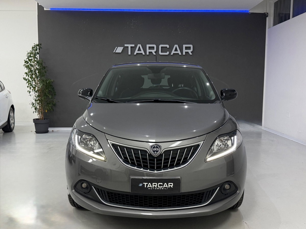 Lancia Ypsilon 1.0 FireFly 5 porte S&S Hybrid Ecochic Gold (3)