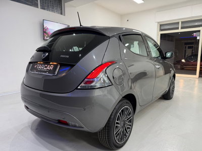 Lancia Ypsilon 1.0 FireFly 5 porte S&S Hybrid Ecochic Gold (5)