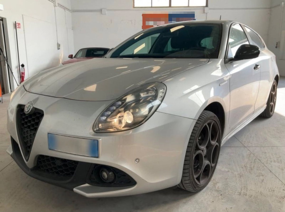 Alfa Romeo Giulietta 1.6 JTDm Ti 120cv (2)