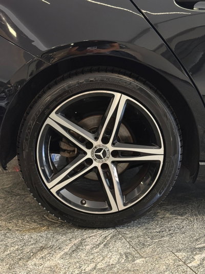 Mercedes-Benz Classe A 180 d Automatic Sport (13)