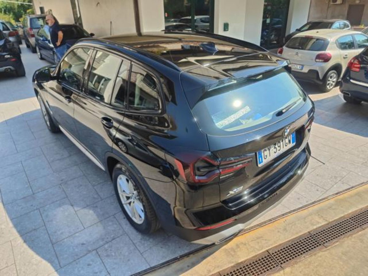 BMW X3 xDrive20d 48V (9)