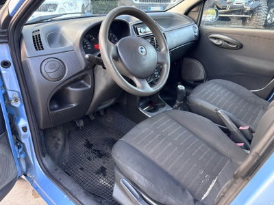 Fiat Punto Classic 1.3 MJT 16V 5 porte (8)