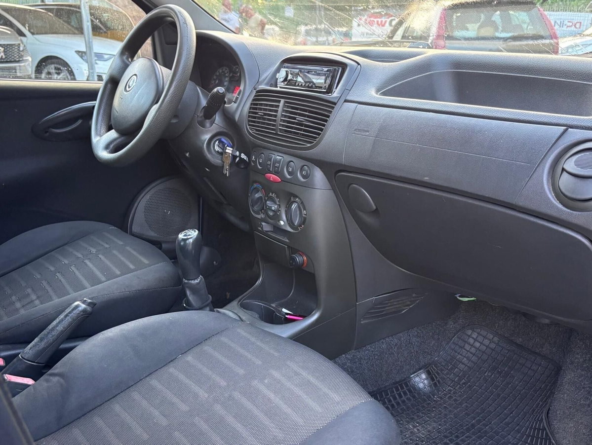 Fiat Punto Classic 1.3 MJT 16V 5 porte (9)