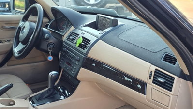 BMW X3 2.0d cat Futura (11)