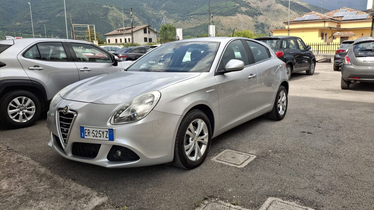 Alfa Romeo Giulietta 1.6 JTDm-2 Progression c/CL (3)