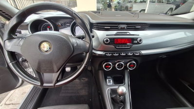 Alfa Romeo Giulietta 1.6 JTDm-2 Progression c/CL (9)