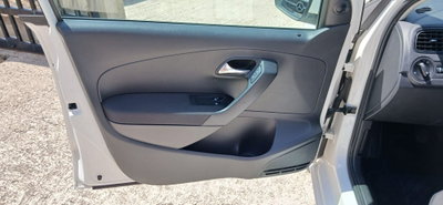 Volkswagen Polo 1.2 5 porte Trendline (16)