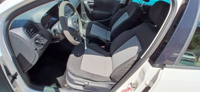 Volkswagen Polo 1.2 5 porte Trendline (17)