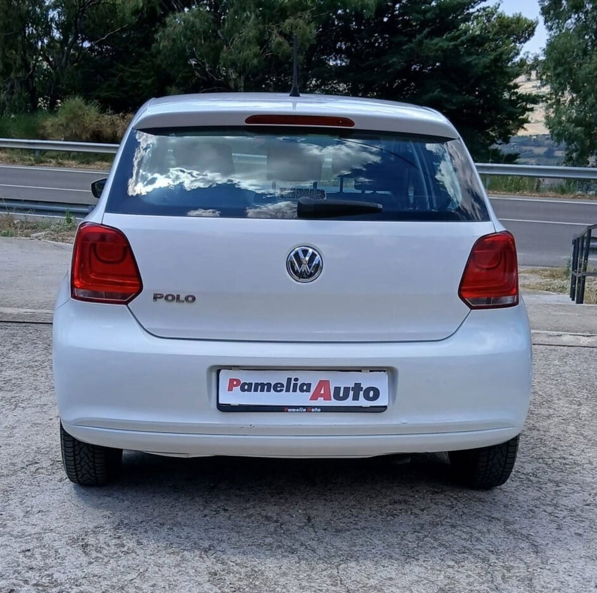 Volkswagen Polo 1.2 5 porte Trendline (2)