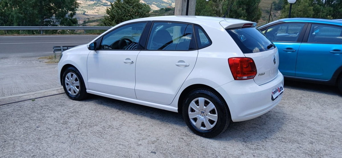 Volkswagen Polo 1.2 5 porte Trendline (8)
