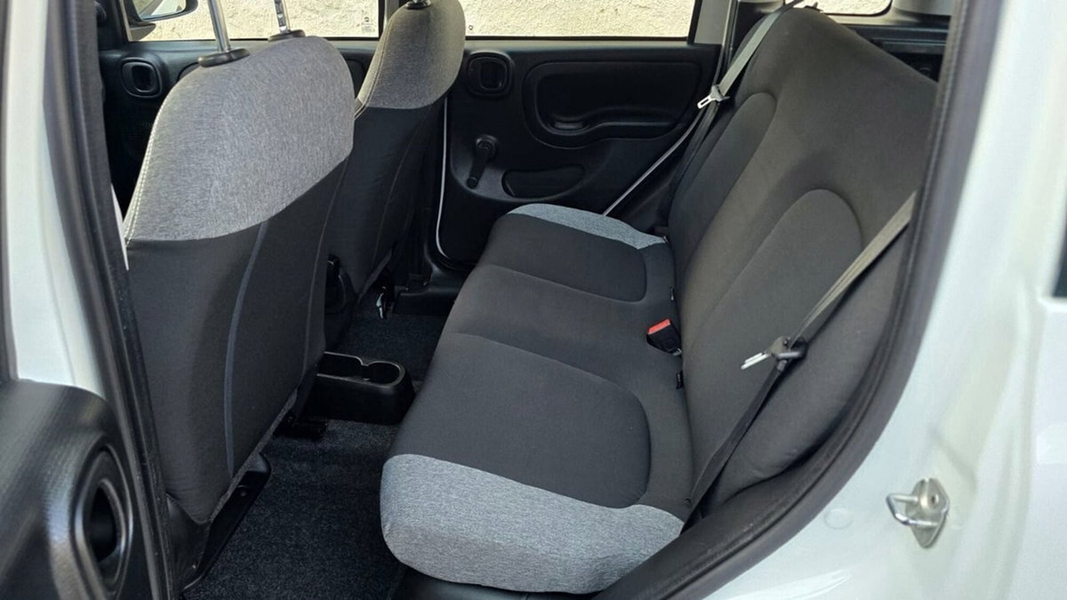 Fiat Panda 1.0 FireFly S&S Hybrid City Life (9)