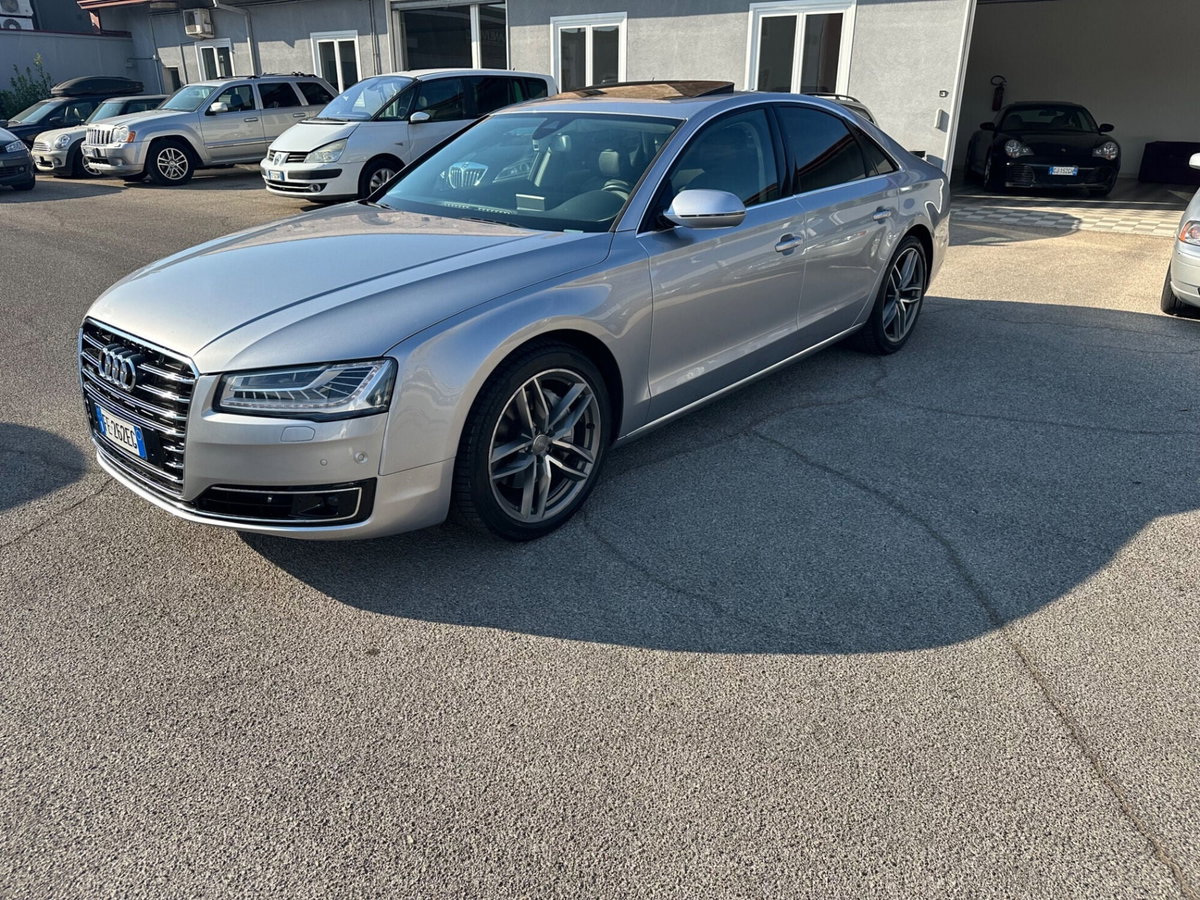 Audi A8 3.0 TDI 262 CV quattro tiptronic (2)