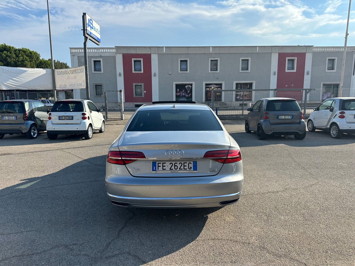 Audi A8 3.0 TDI 262 CV quattro tiptronic (6)