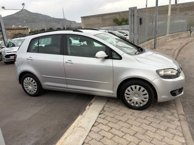 Volkswagen Golf 1.6 TDI DPF 5p. Highline (5)