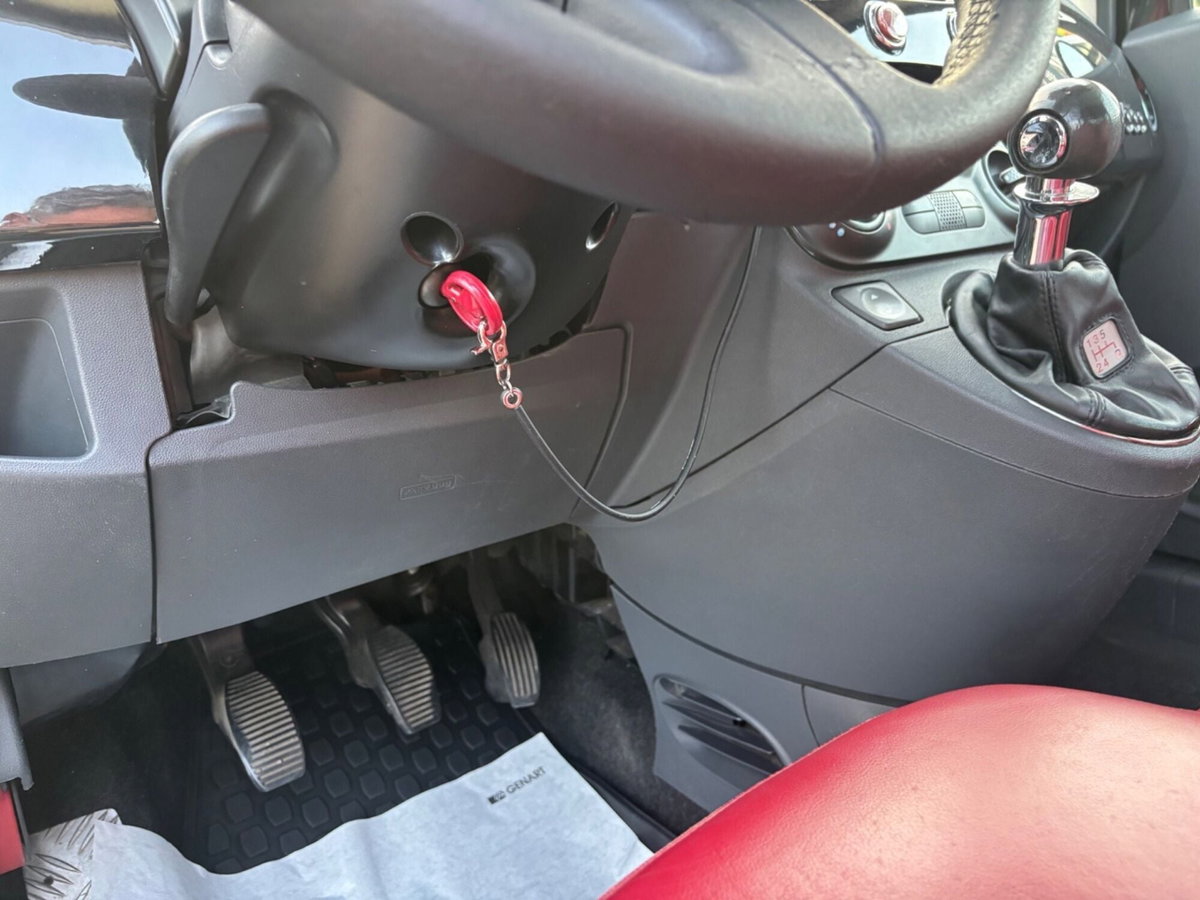 Fiat 500 1.3 Multijet 16V 75 CV Lounge (11)