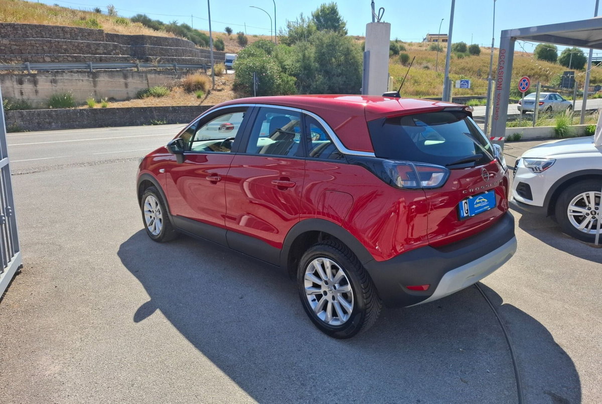 Opel Crossland 1.5 ECOTEC D 120 CV Start&Stop aut. Elegance (2)