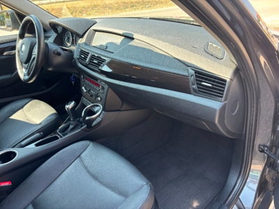 BMW X1 sDrive16d X Line (15)
