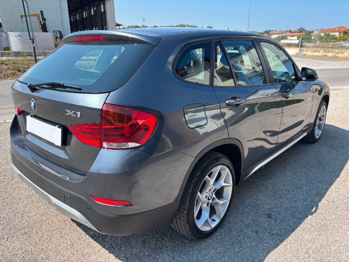 BMW X1 sDrive16d X Line (5)