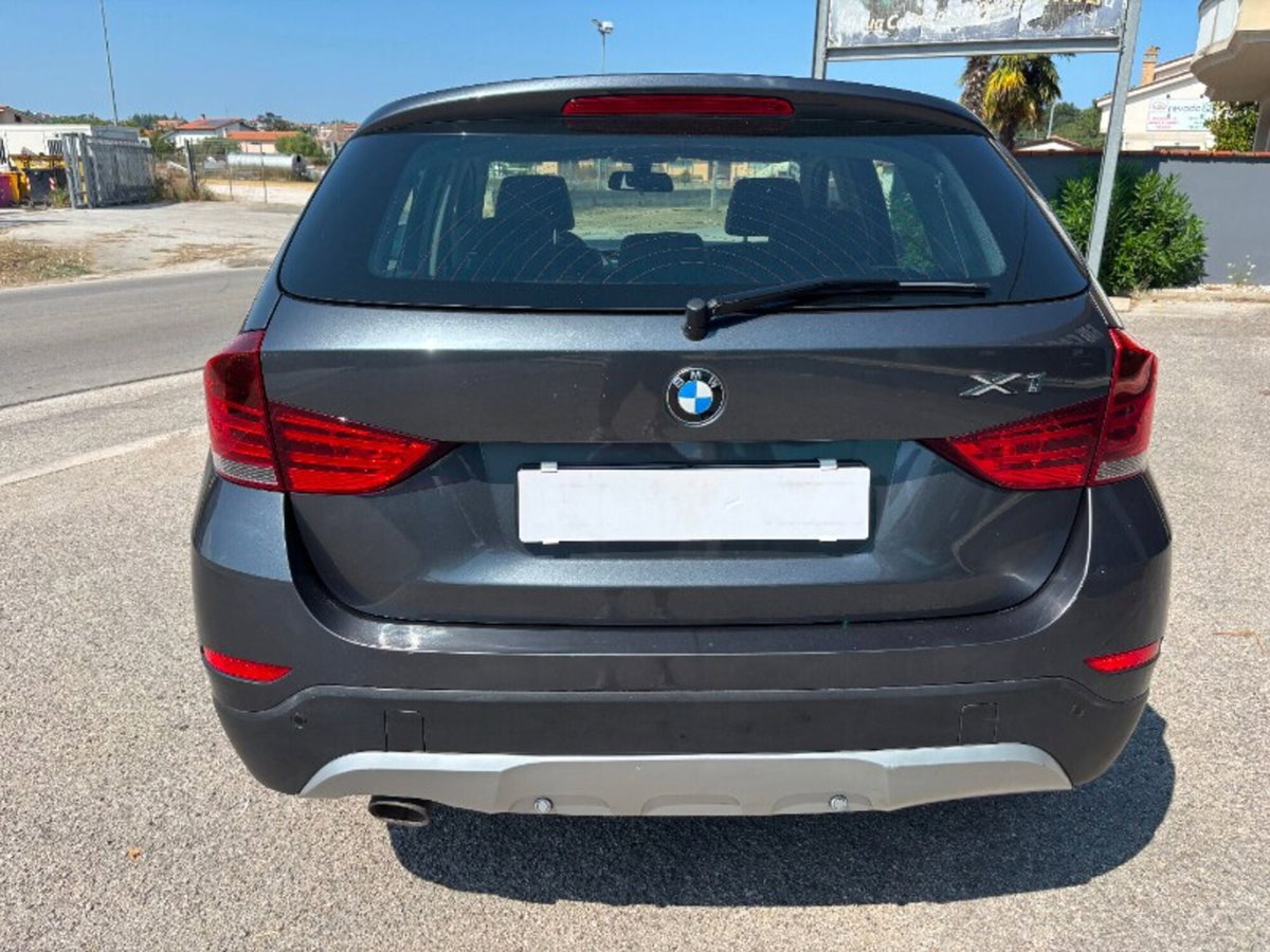 BMW X1 sDrive16d X Line (6)