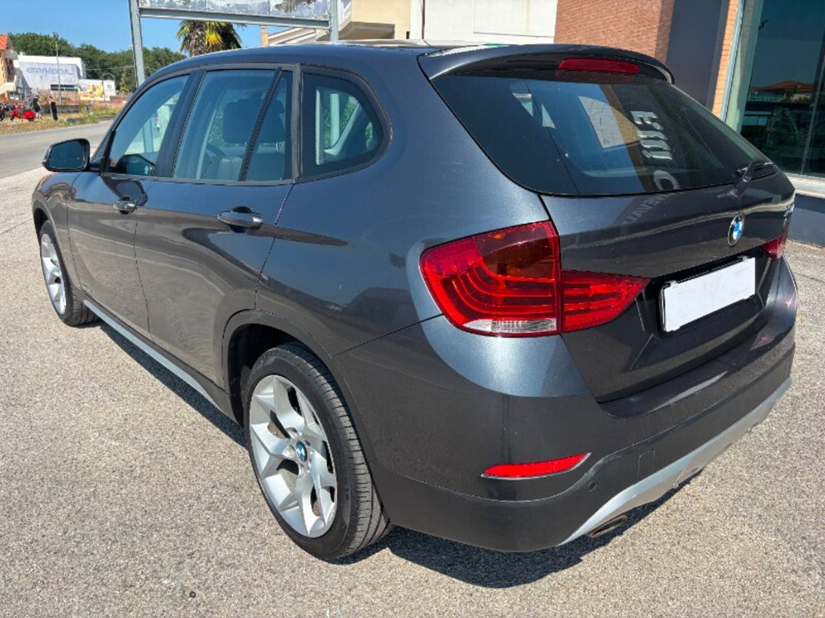 BMW X1 sDrive16d X Line (7)