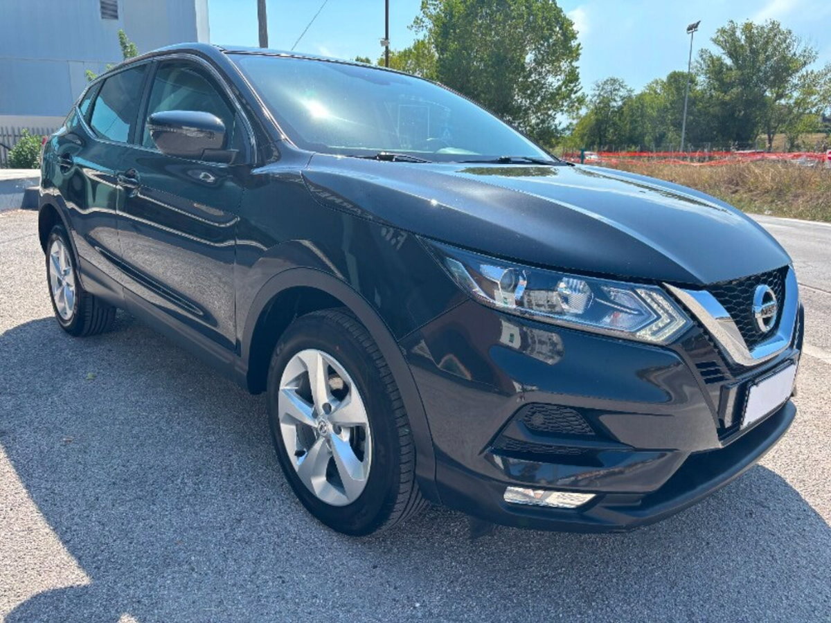Nissan Qashqai 1.5 dCi 115 CV DCT Business (4)